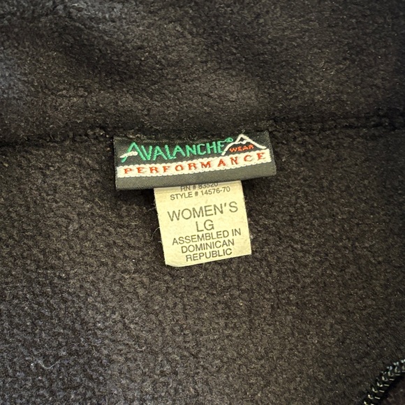 Avalanche Performance Black Fleece - Picture 5 of 9